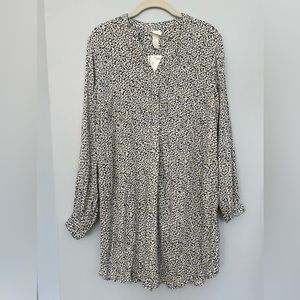 NWT XS H&M Shirt Dress